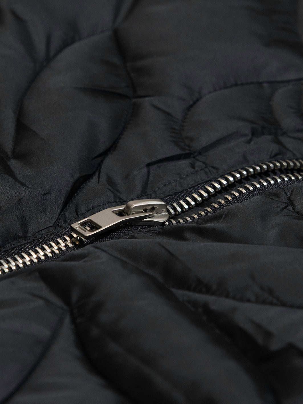 Archetype Puffer Jacket
